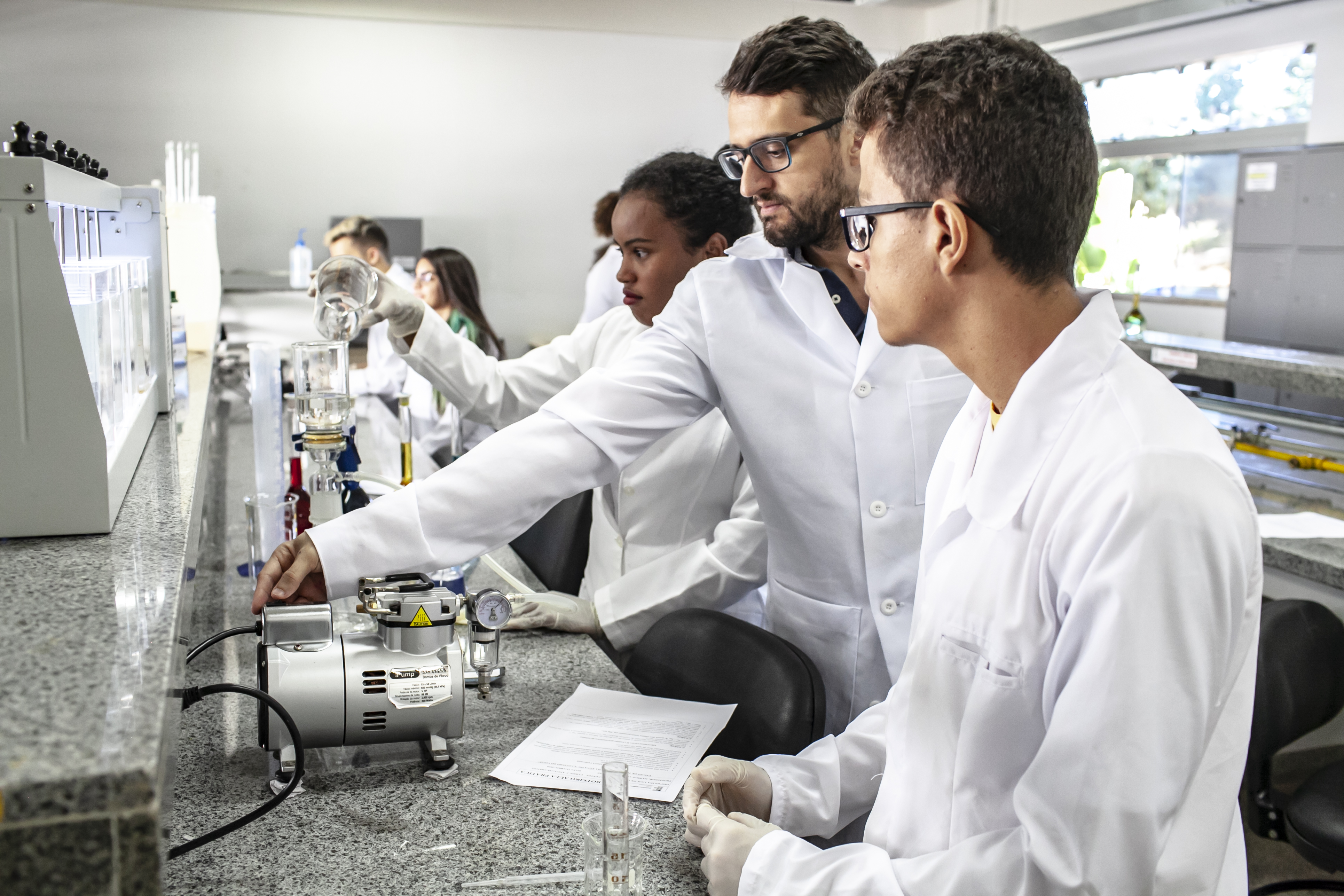 Pesquisa: do ensino médio à pós-graduação